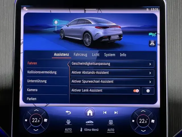 Mercedes-Benz EQE 300