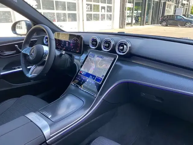Mercedes-Benz C 220