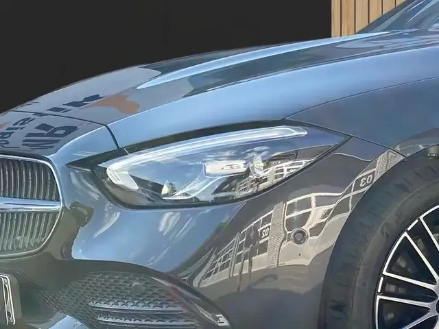 Mercedes-Benz C 220