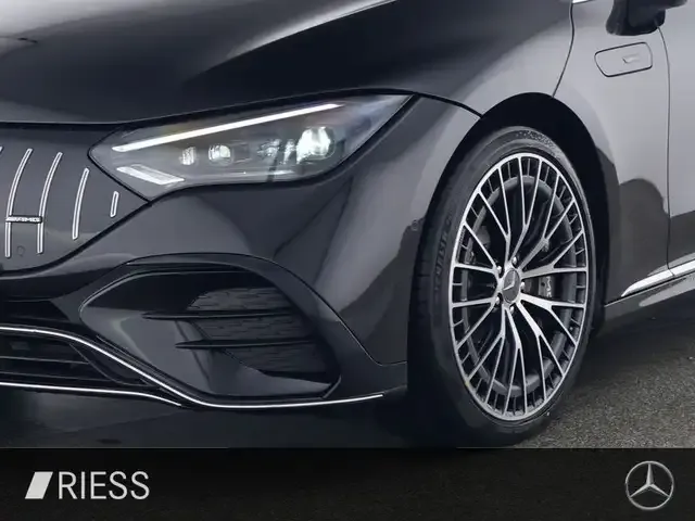 Mercedes-Benz EQE 53