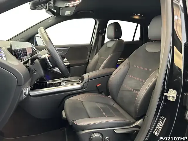 Mercedes-Benz GLA 220