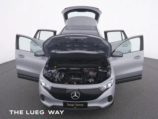 Mercedes-Benz EQA 300