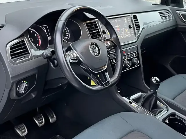 Volkswagen Golf Sportsvan