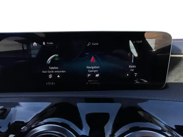 Mercedes-Benz CLA 220