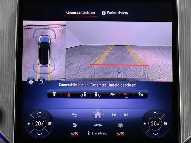 Mercedes-Benz EQE 300