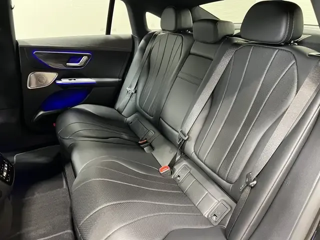 Mercedes-Benz EQE 300