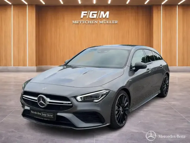 Mercedes-Benz CLA 35 AMG