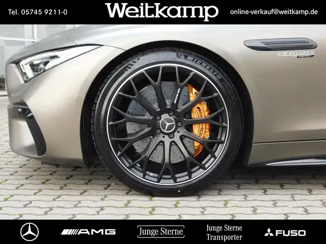 Mercedes-Benz SL 63 AMG