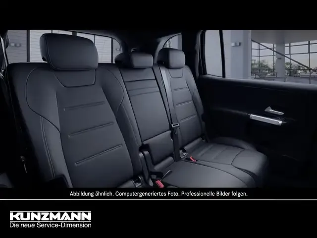 Mercedes-Benz GLB 220