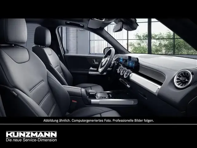 Mercedes-Benz GLB 220