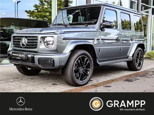 Mercedes-Benz G 500