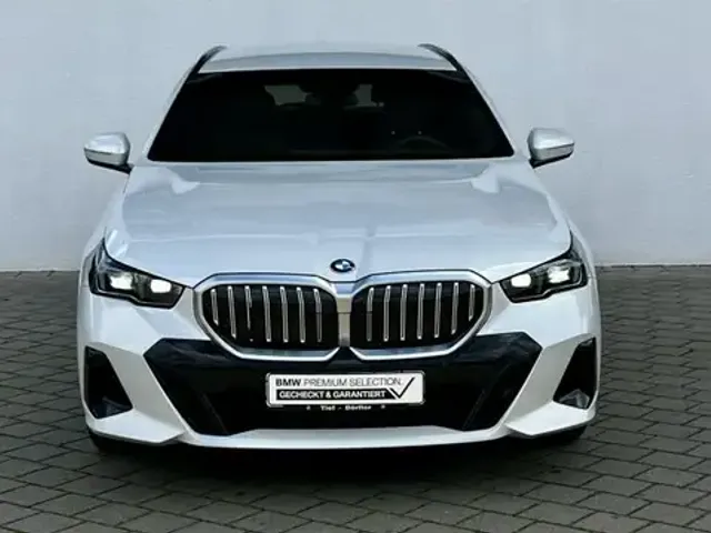BMW 540