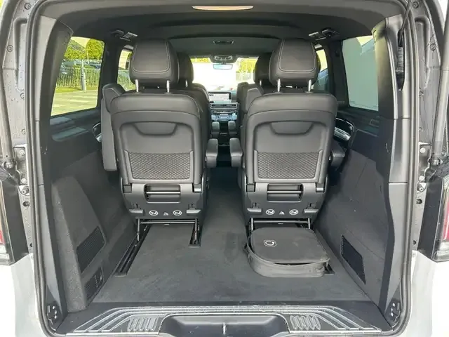 Mercedes-Benz EQV 300