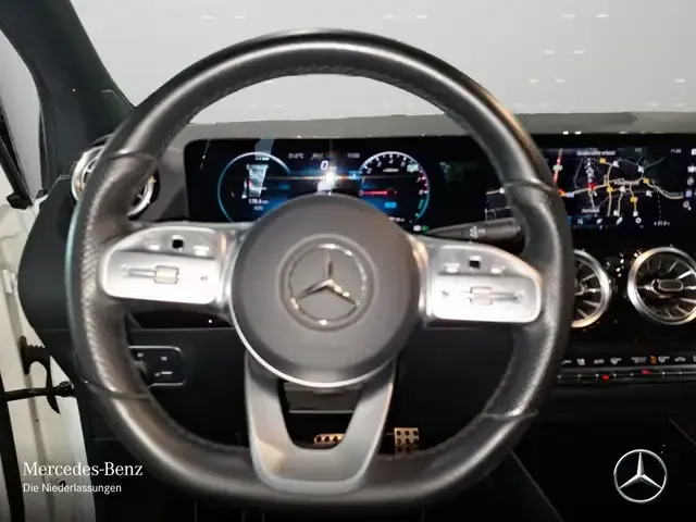 Mercedes-Benz B 250