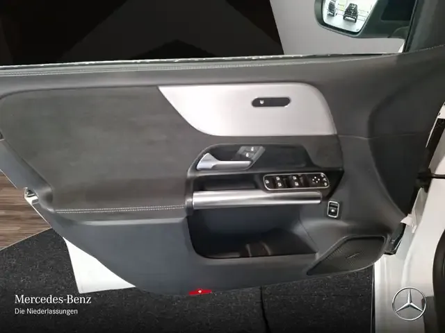 Mercedes-Benz B 250