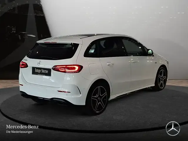 Mercedes-Benz B 250