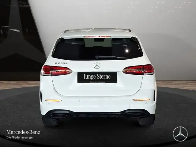 Mercedes-Benz B 250