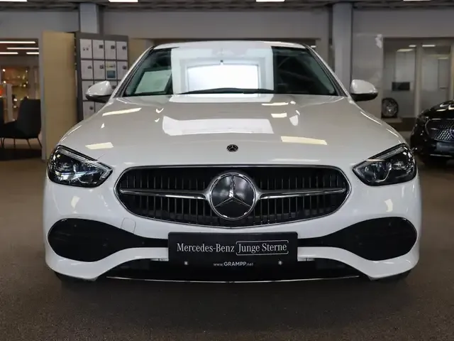 Mercedes-Benz C 180