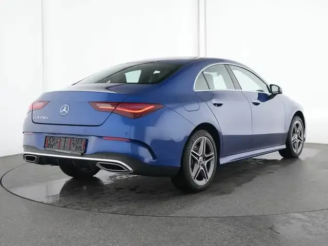 Mercedes-Benz CLA 250