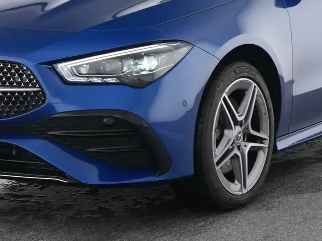 Mercedes-Benz CLA 250