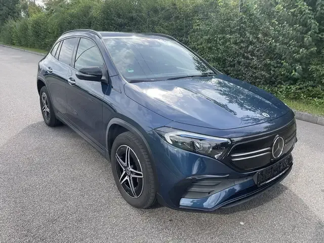 Mercedes-Benz EQA