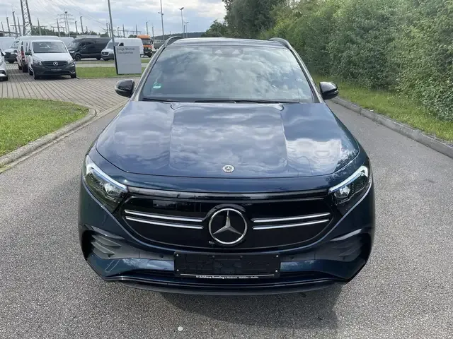 Mercedes-Benz EQA