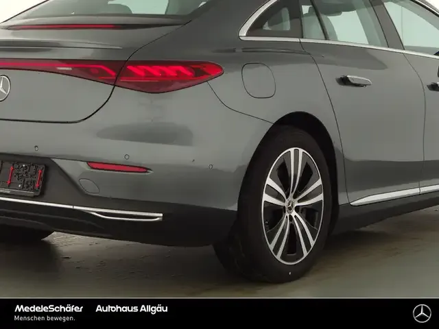 Mercedes-Benz EQE 350