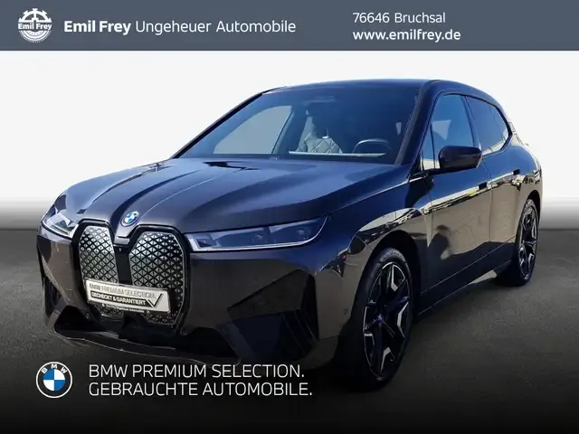 BMW iX