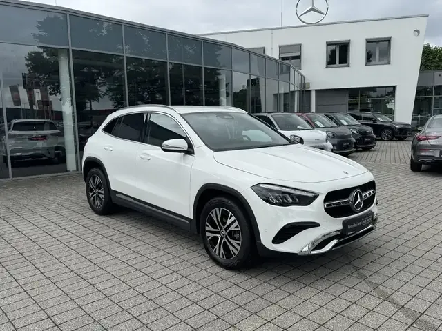 Mercedes-Benz GLA 250