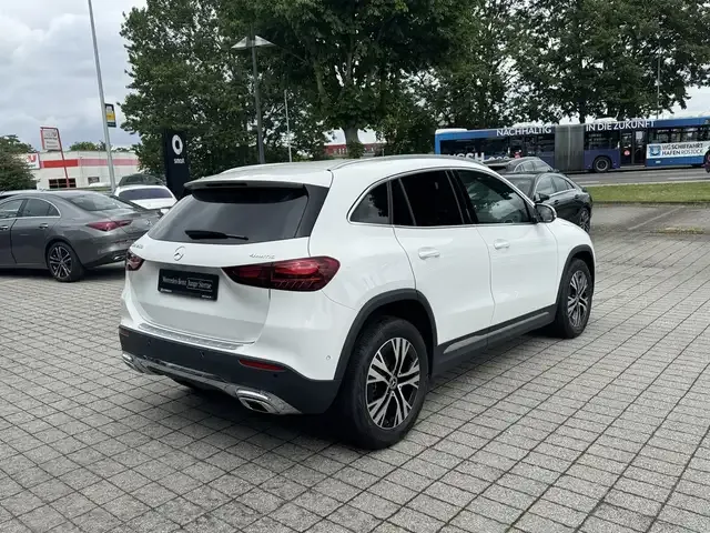 Mercedes-Benz GLA 250
