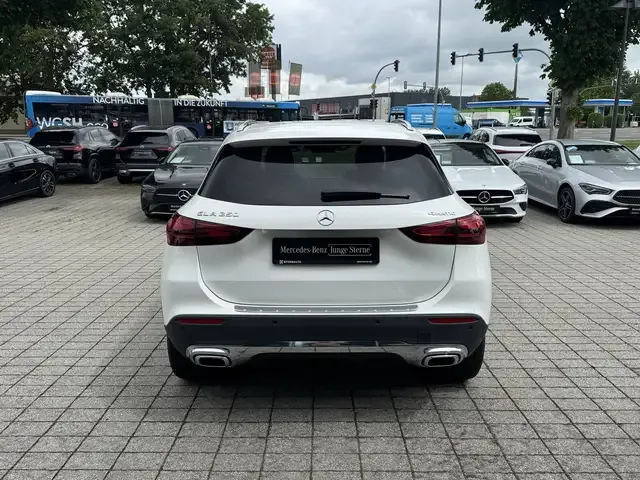 Mercedes-Benz GLA 250