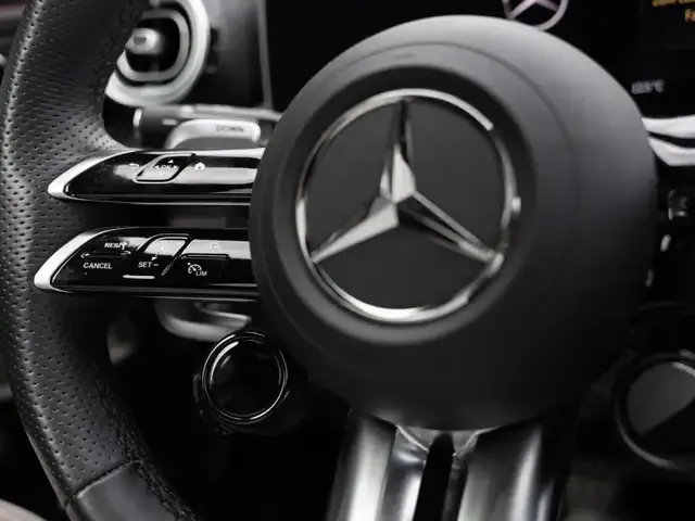 Mercedes-Benz C 63 AMG