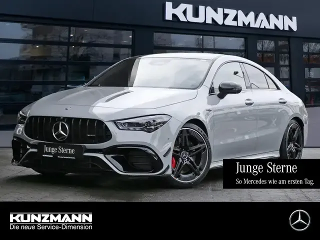 Mercedes-Benz CLA 45 AMG