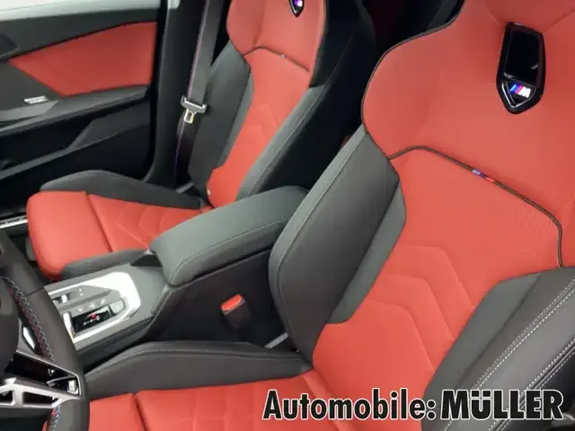 BMW 235