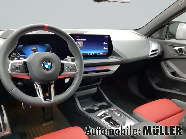 BMW 235
