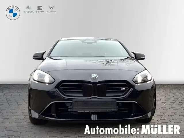 BMW 235