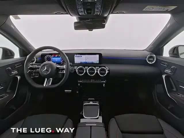 Mercedes-Benz A 220