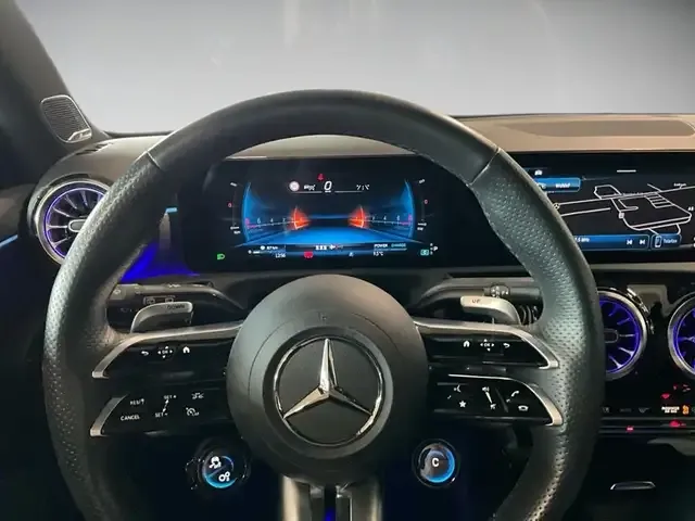 Mercedes-Benz A 35 AMG