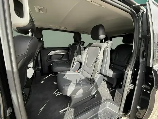 Mercedes-Benz EQV 300