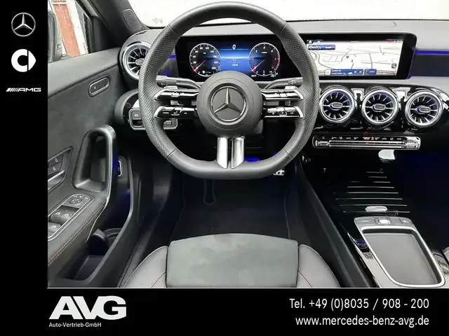Mercedes-Benz A 220