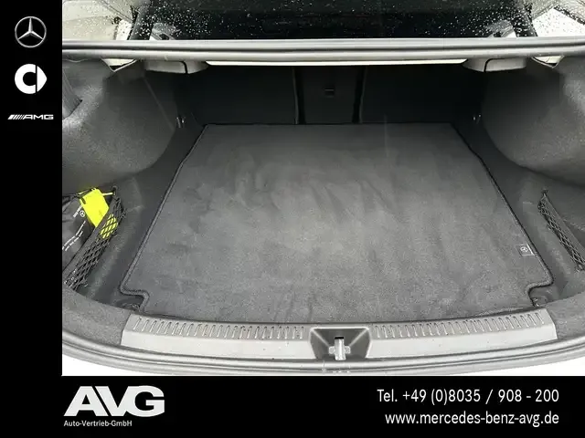 Mercedes-Benz A 220