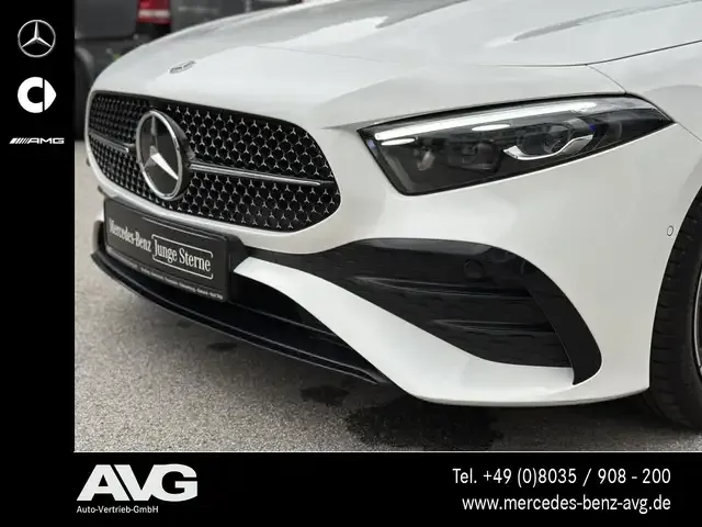 Mercedes-Benz A 220