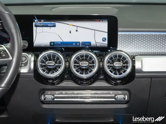 Mercedes-Benz GLB 250