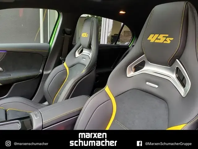 Mercedes-Benz A 45 AMG