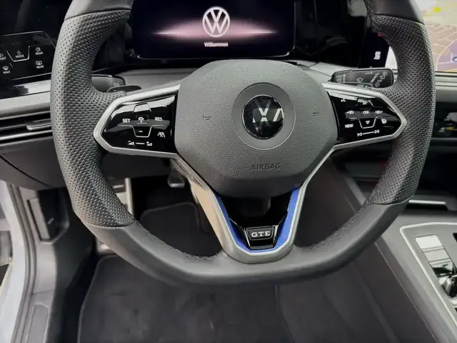 Volkswagen Golf GTE