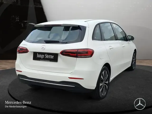 Mercedes-Benz B 250