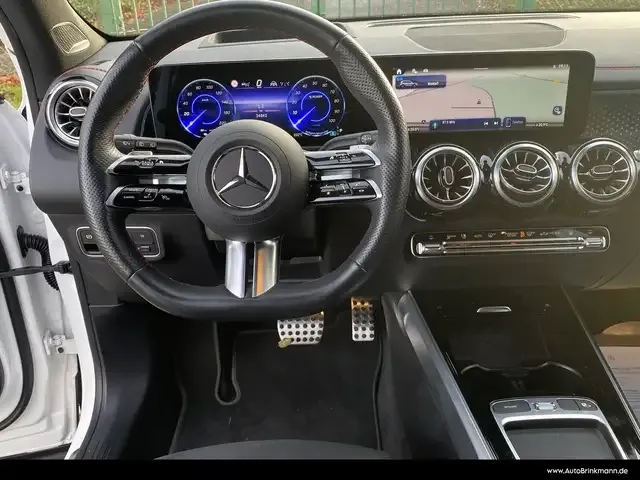 Mercedes-Benz EQB 350