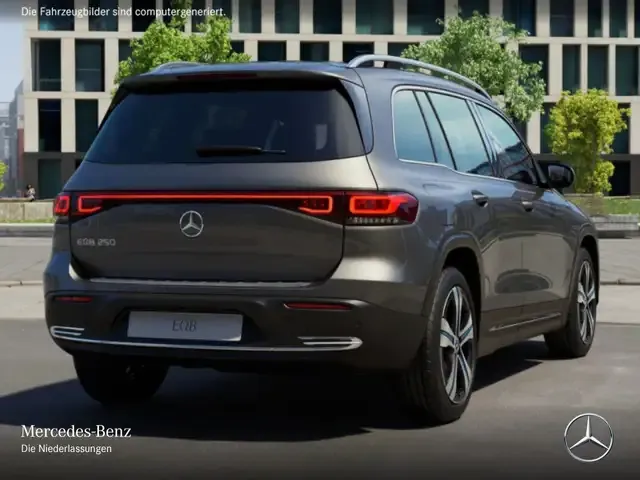 Mercedes-Benz EQB 250
