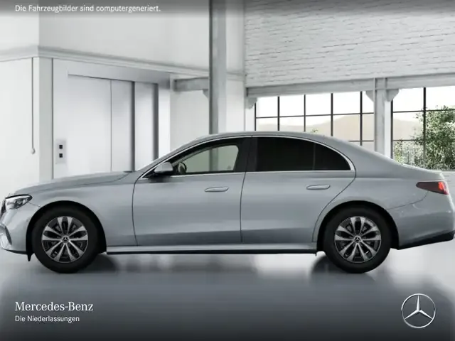 Mercedes-Benz E 220