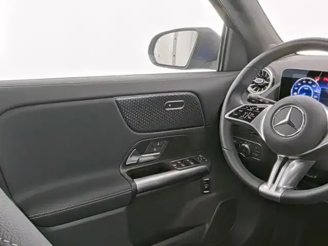 Mercedes-Benz EQA 350